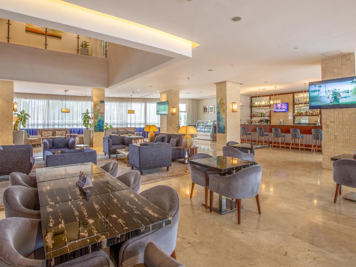 Golden Tulip Canaan Kampala Exterior photo