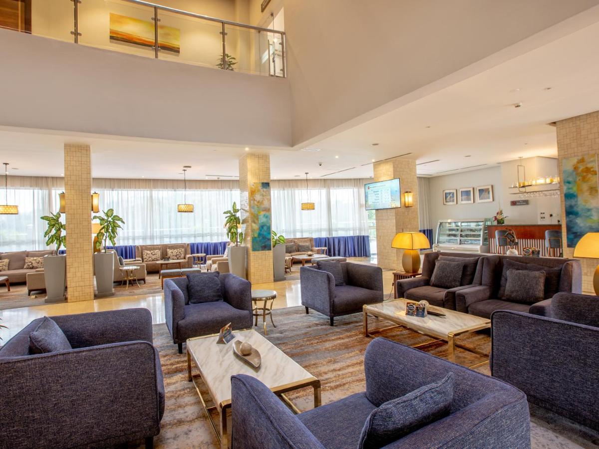 Golden Tulip Canaan Kampala Exterior photo
